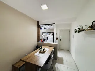 Apartamento com 2 dormitórios, foto 2