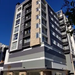 Fachada de um prédio residencial em Lajeado, Brasil.