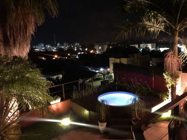 Casa com 4 dormitórios, foto 3