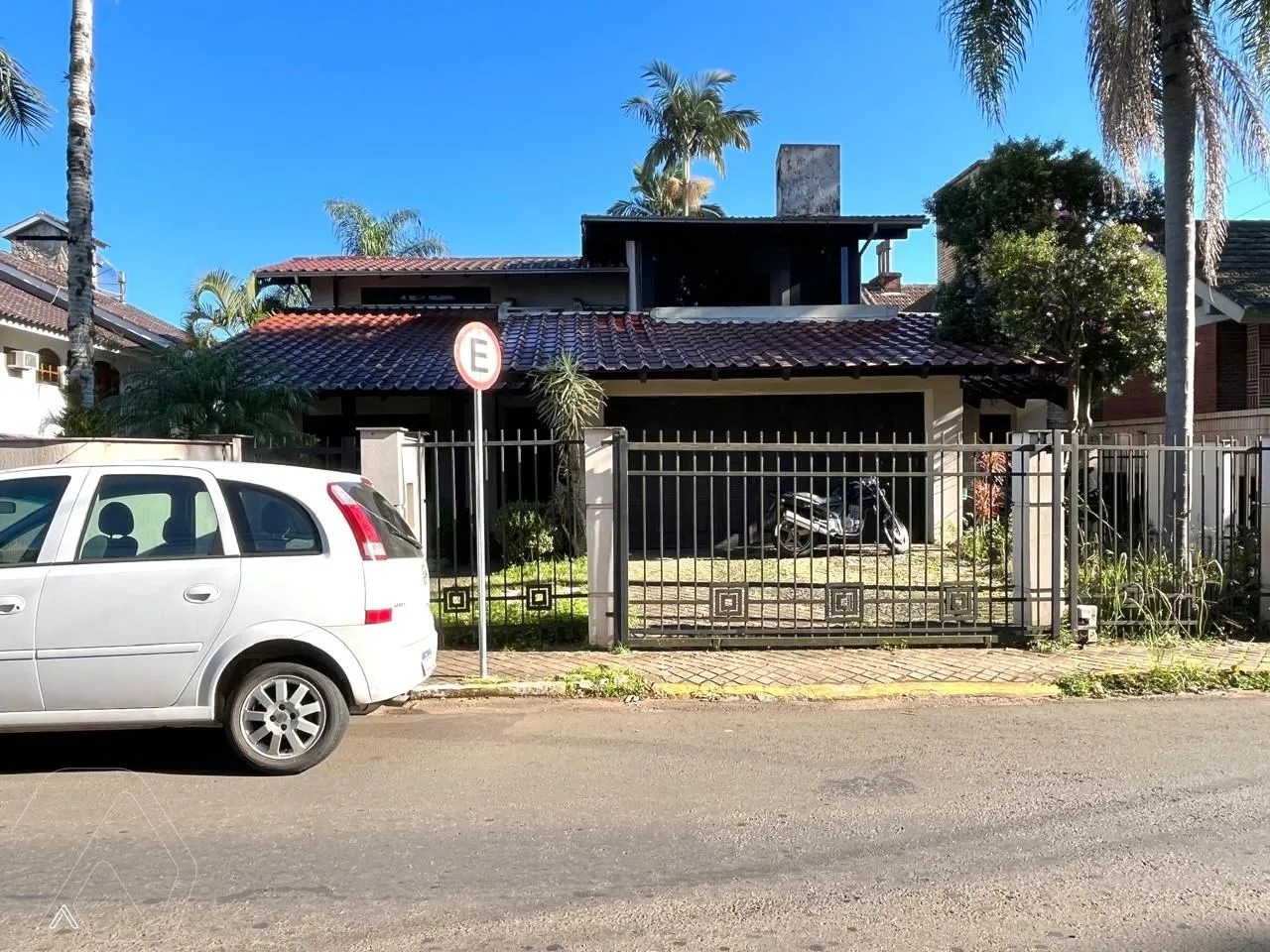 Casa com 3 dormitórios, foto 1