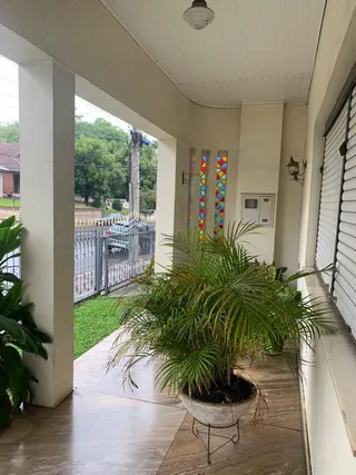 Casa com 4 dormitórios, foto 2