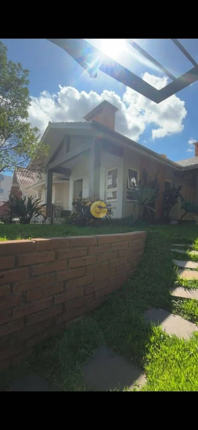 Casa com 4 dormitórios, foto 2