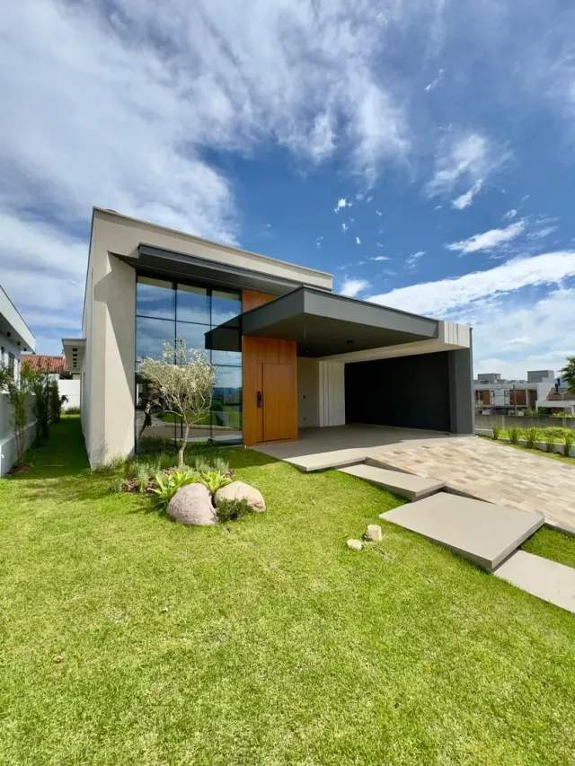 Casa com 3 dormitórios