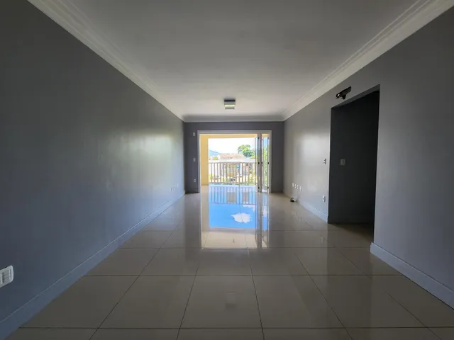 Apartamento com 3 dormitórios, foto 2