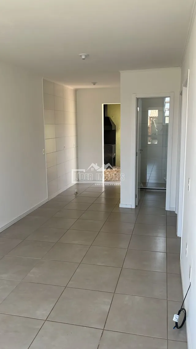 Casa geminada com 2 dormitórios, foto 2