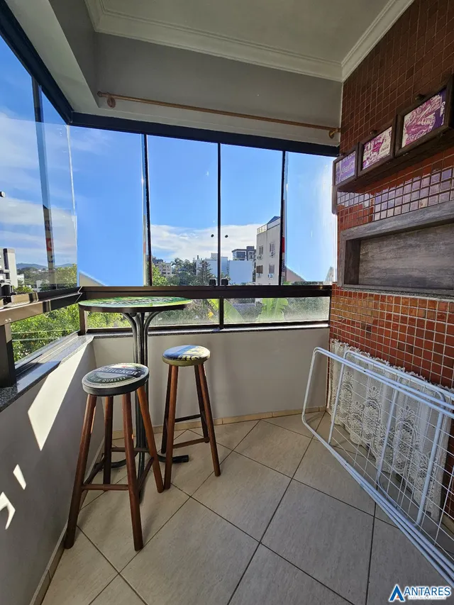 Apartamento com 1 dormitório, foto 2