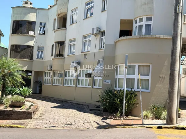 Apartamento com 3 dormitórios
