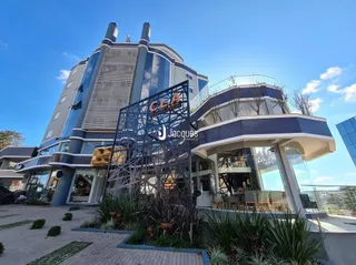 Fachada moderna de um edifício residencial em Lajeado.
