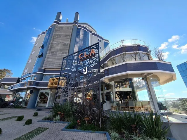 Fachada moderna de um edifício residencial em Lajeado.