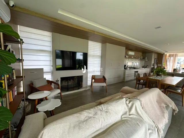 Casa com 4 dormitórios, foto 5