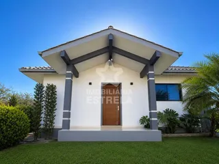 Casa com 3 dormitórios, foto 1