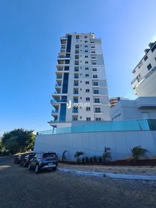 Fachada de um prédio residencial em Lajeado, Brasil.