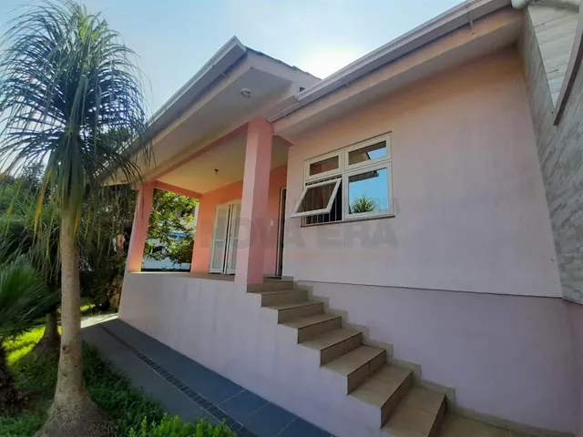 Casa com 2 dormitórios