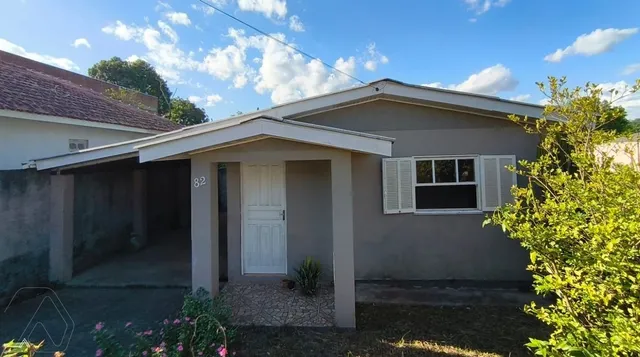 Casa com 4 dormitórios