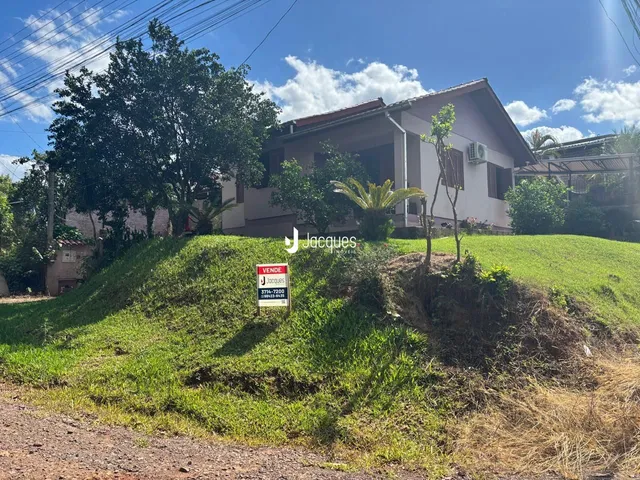 Casa com 3 dormitórios, foto 2