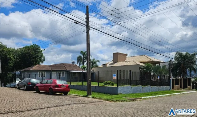 Casa com 2 dormitórios, foto 1