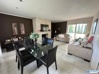 Casa com 5 dormitórios, foto 3