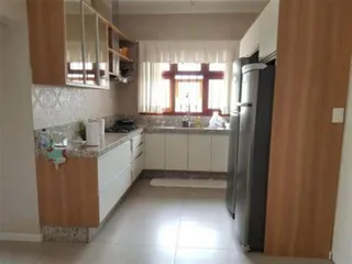 Casa com 4 dormitórios, foto 4