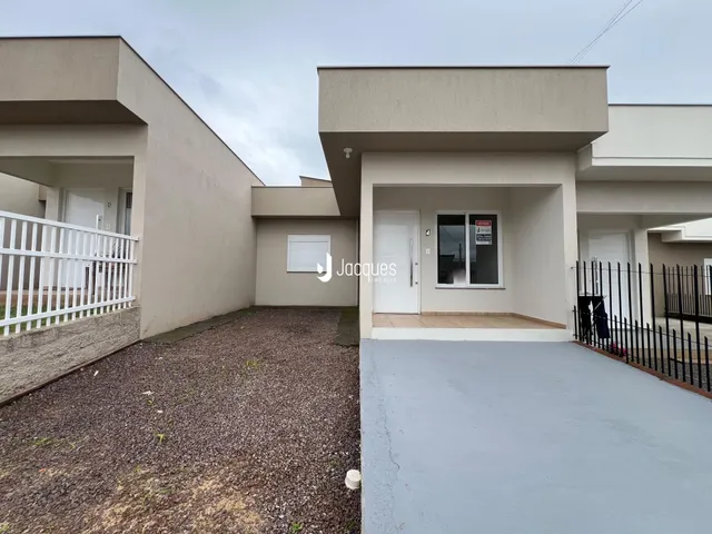 Fachada de uma residência em Lajeado, Brasil.