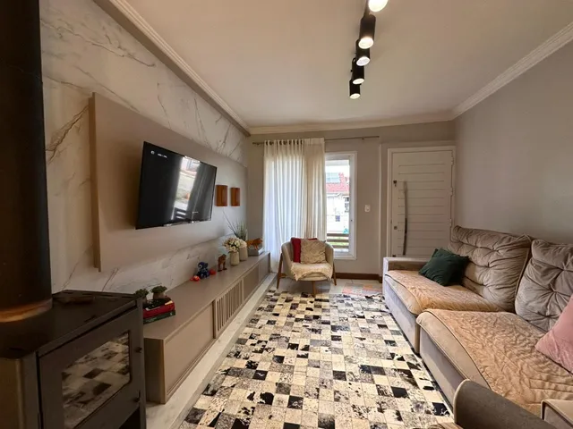 Casa com 4 dormitórios