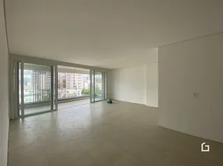 Apartamento com 3 dormitórios, foto 2