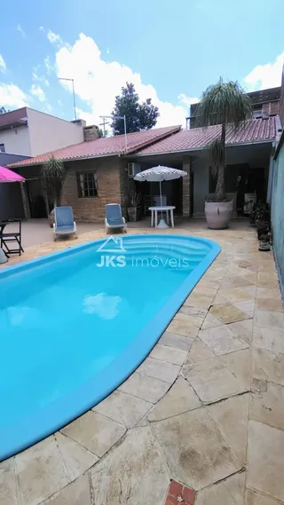 Casa com 4 dormitórios, foto 2