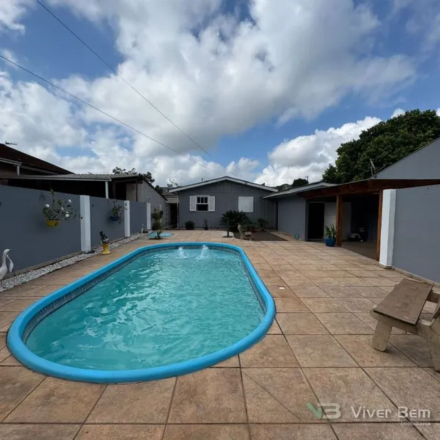 Casa com 3 dormitórios