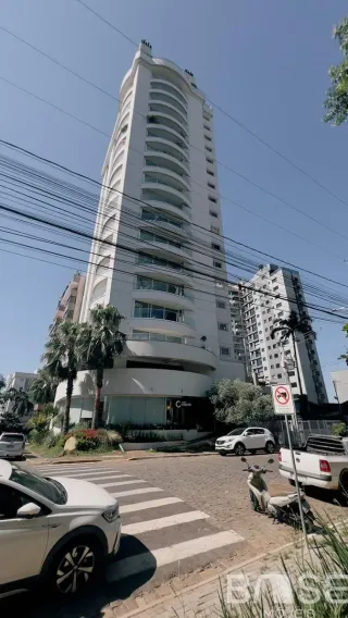 Apartamento com 3 dormitórios