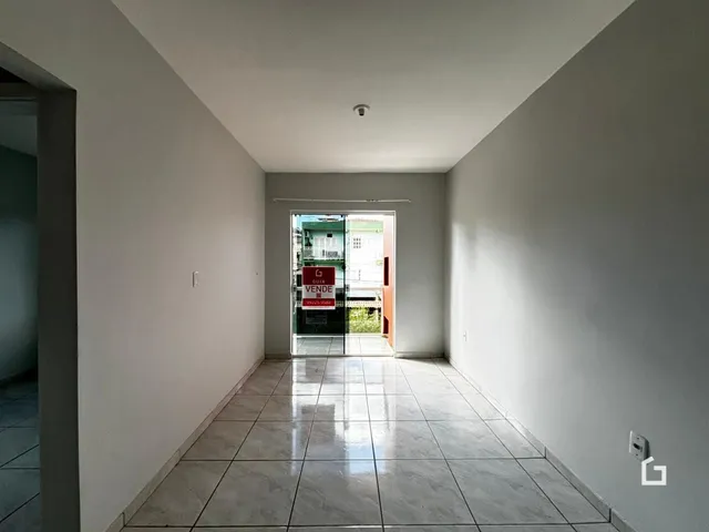 Apartamento com 2 dormitórios, foto 2