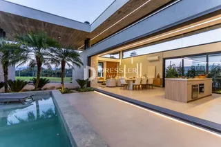 Casa com 4 dormitórios, foto 4