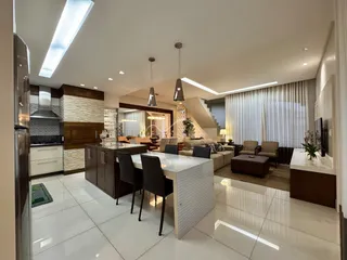 Casa com 4 dormitórios, foto 4