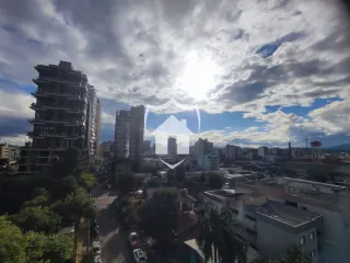 Apartamento com 3 dormitórios, foto 2