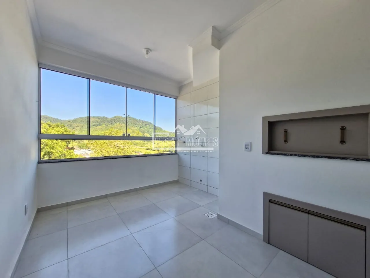 Apartamento com 2 dormitórios, foto 1