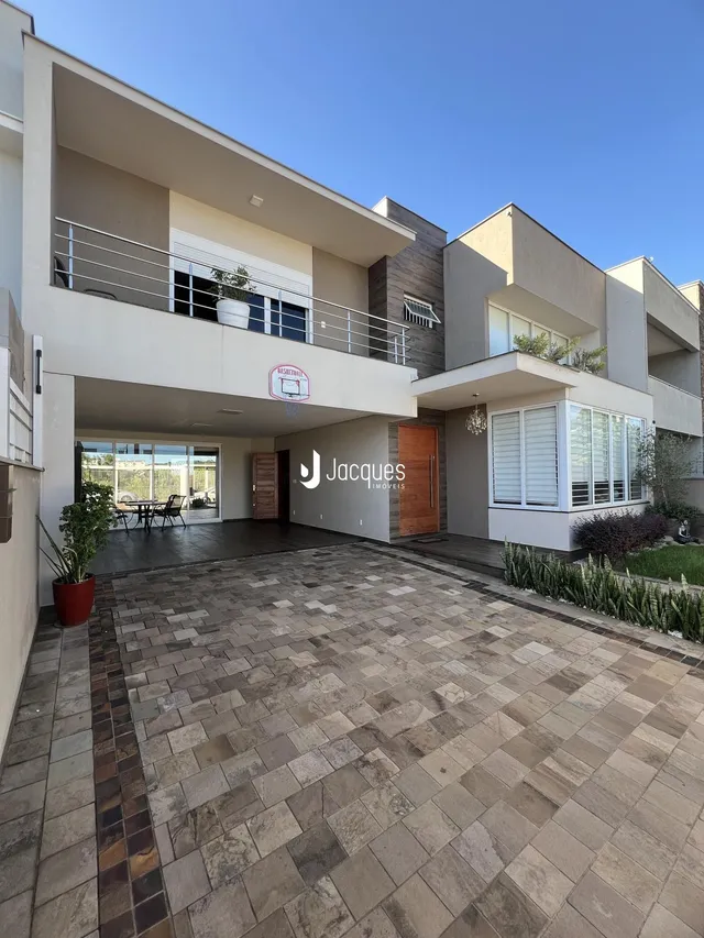 Casa com 3 dormitórios, foto 2