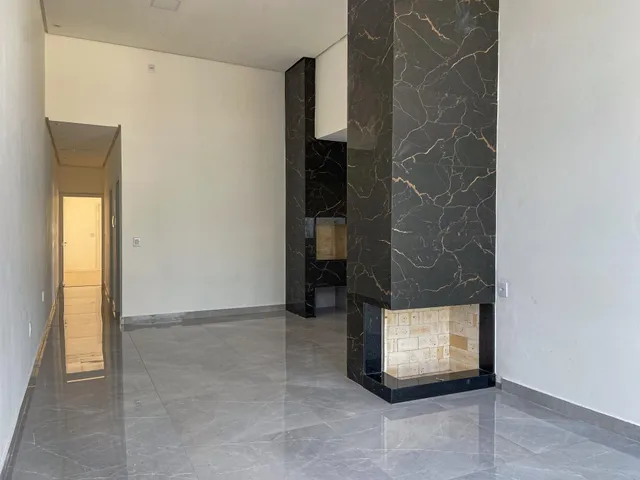 Casa geminada com 2 dormitórios