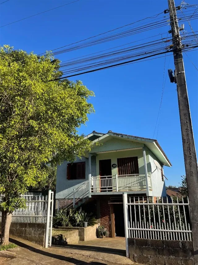 Casa com 2 dormitórios