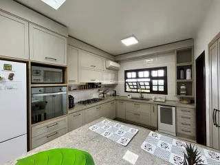 Casa com 5 dormitórios, foto 6