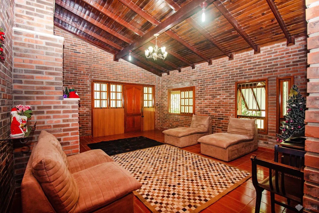 Área rural com 4 dormitórios, foto 1