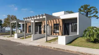 Casa geminada com 2 dormitórios, foto 1
