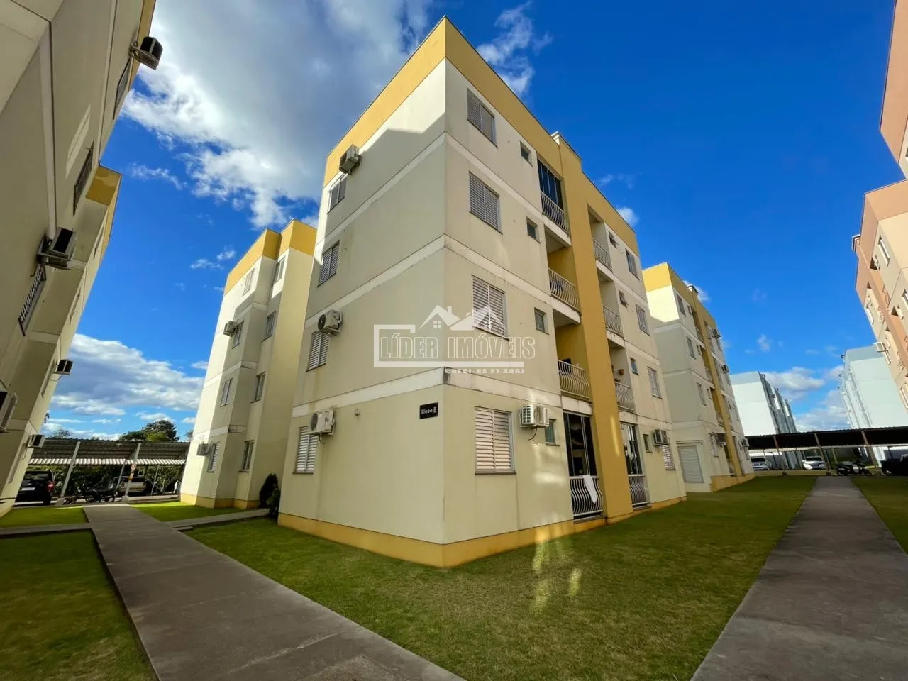 Apartamento com 2 dormitórios, foto 1