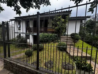 Casa com 3 dormitórios, foto 2