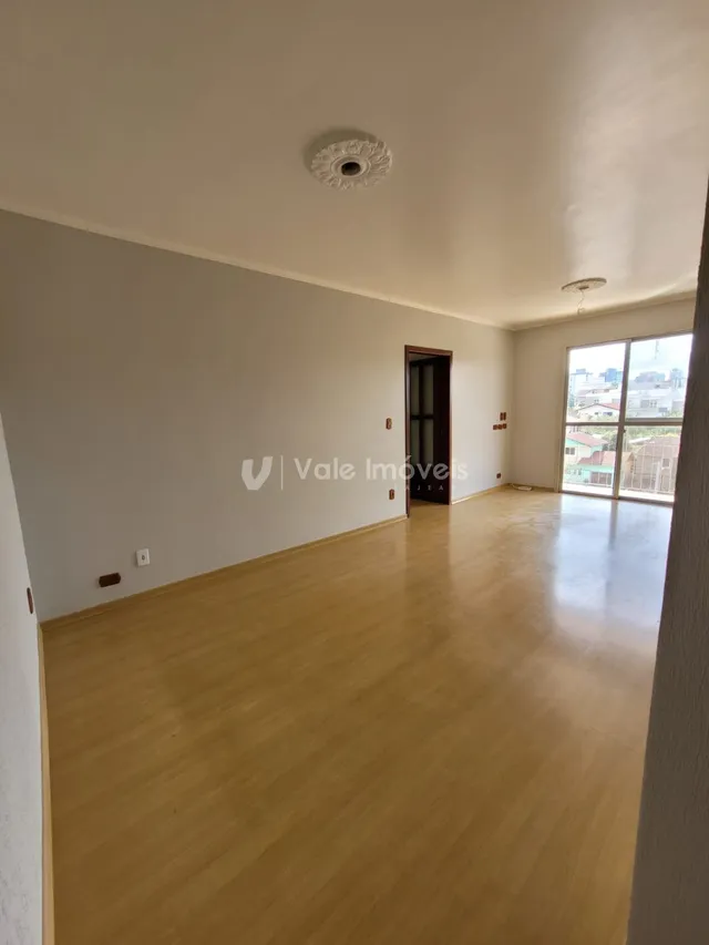 Apartamento com 3 dormitórios, foto 2