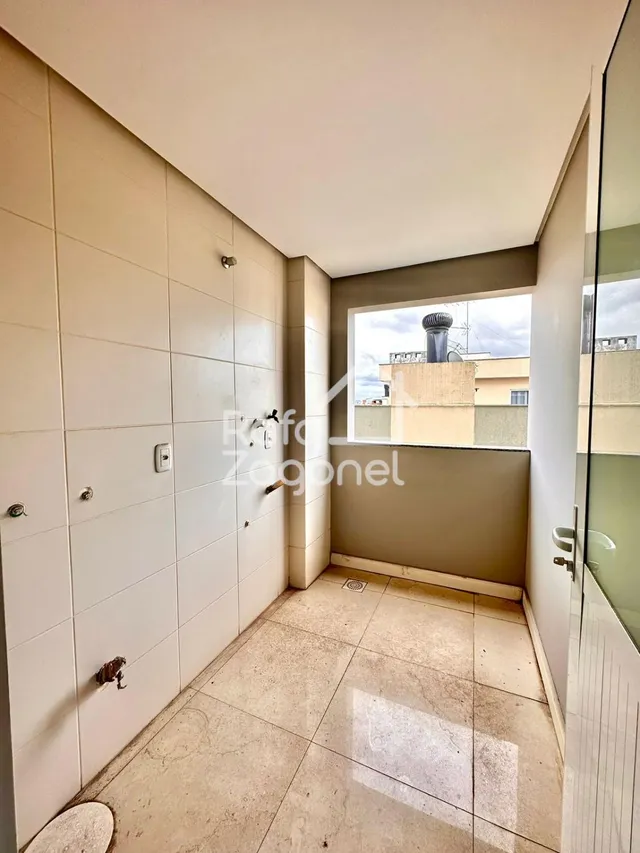 Apartamento com 3 dormitórios, foto 4