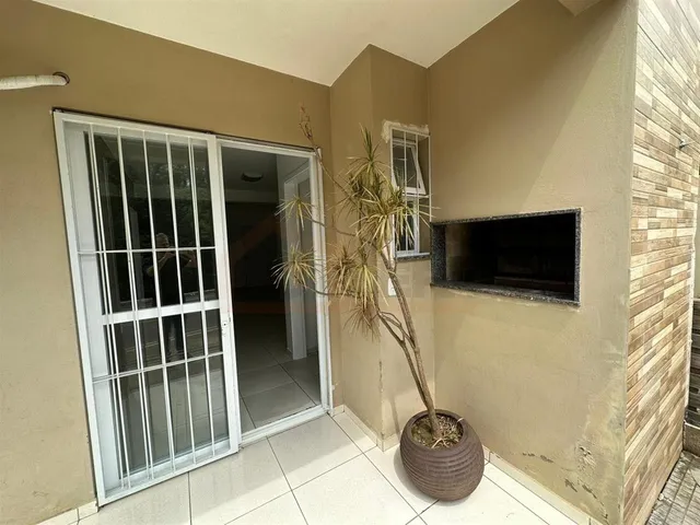 Apartamento com 2 dormitórios