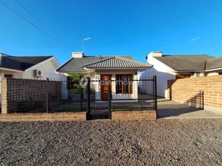 Casa geminada com 3 dormitórios, foto 1