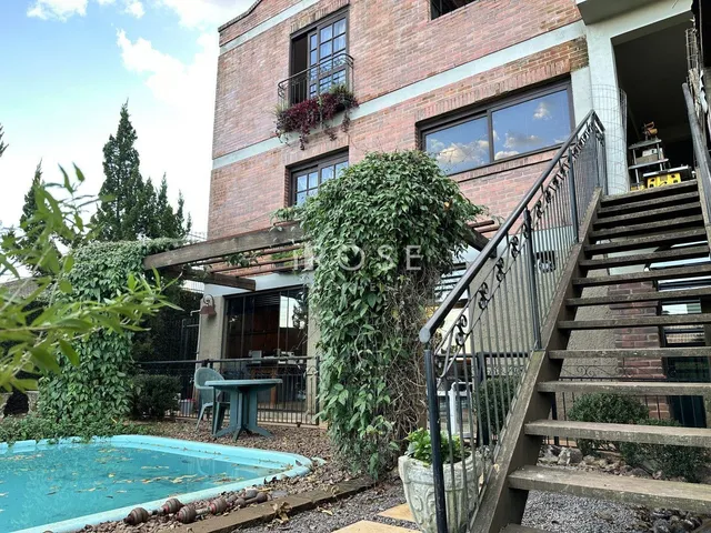 Casa com 3 dormitórios, foto 2