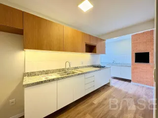 Apartamento com 3 dormitórios, foto 1