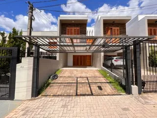 Sobrado com 3 dormitórios