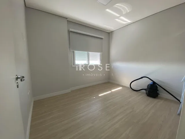 Apartamento com 3 dormitórios, foto 3