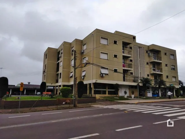 Fachada de um prédio residencial em Lajeado, Brasil.